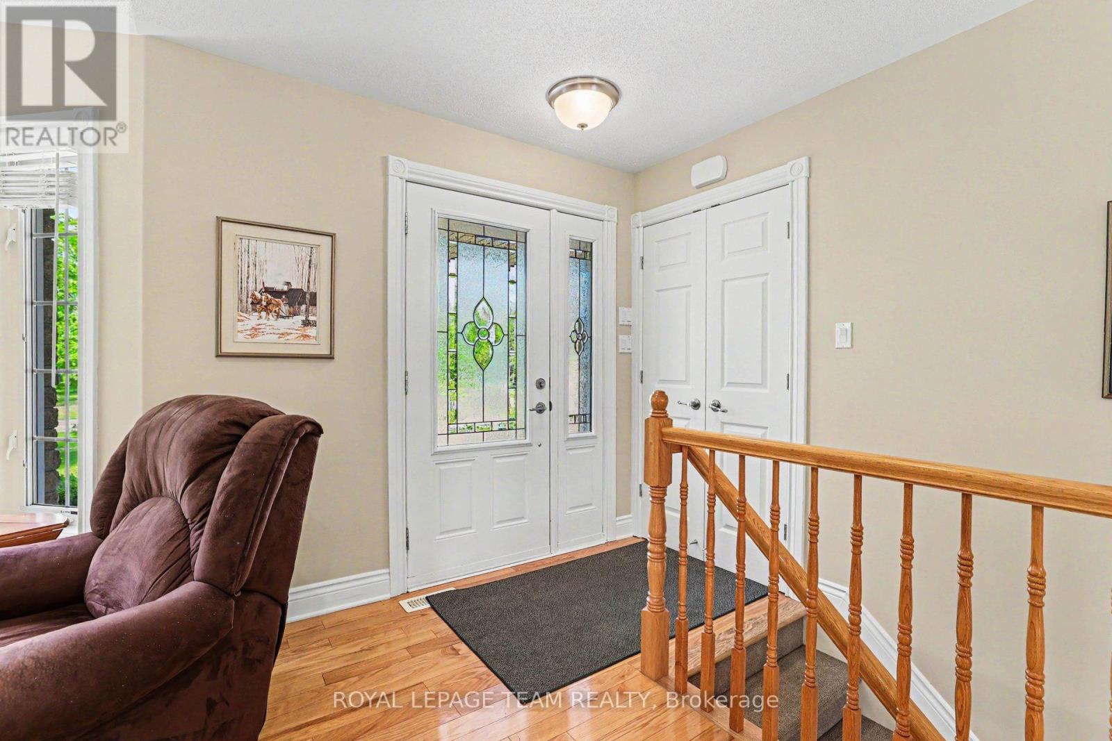 28 KIMBERLY AVENUE