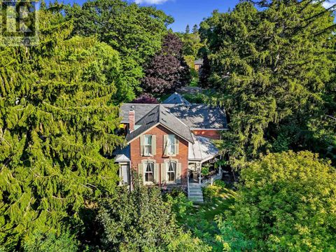 30 BRUTON STREET Port Hope ON L1A1T9