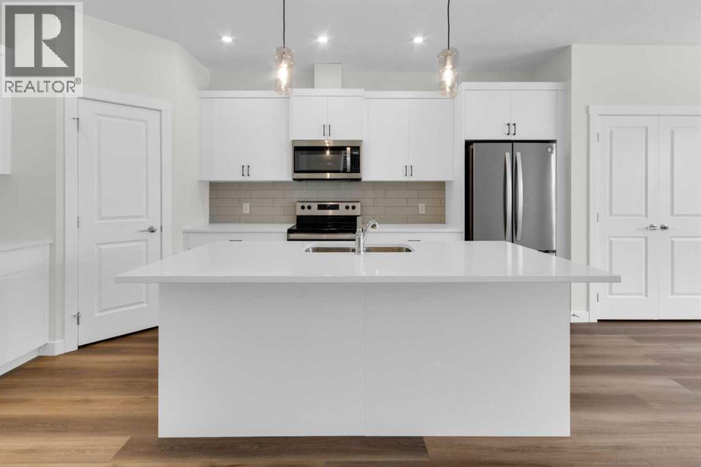 1139 Chinook Winds Circle SW