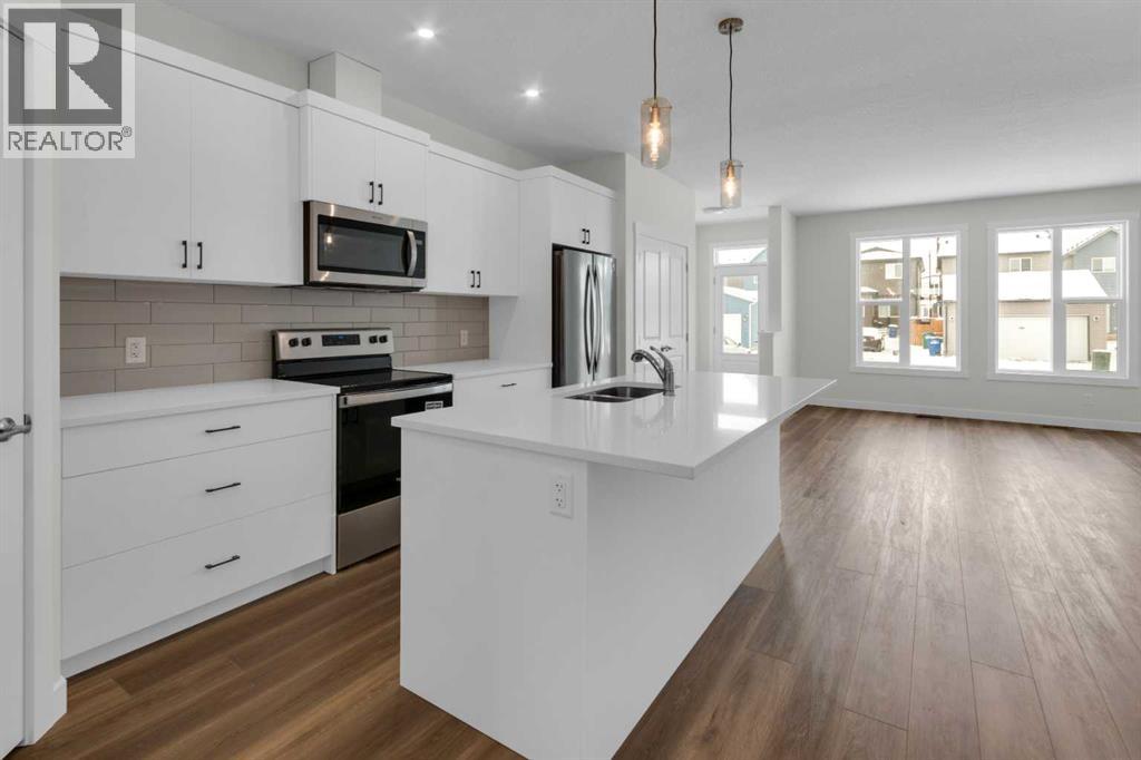 1139 Chinook Winds Circle SW