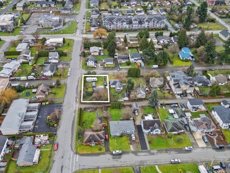 46297 GORE AVENUE|Chilliwack Proper East