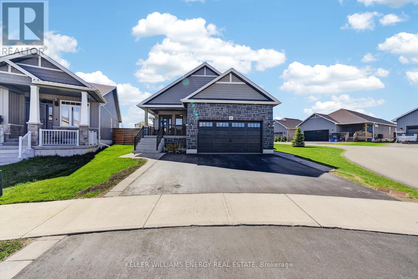 67 FARRINGTON CRESCENT
