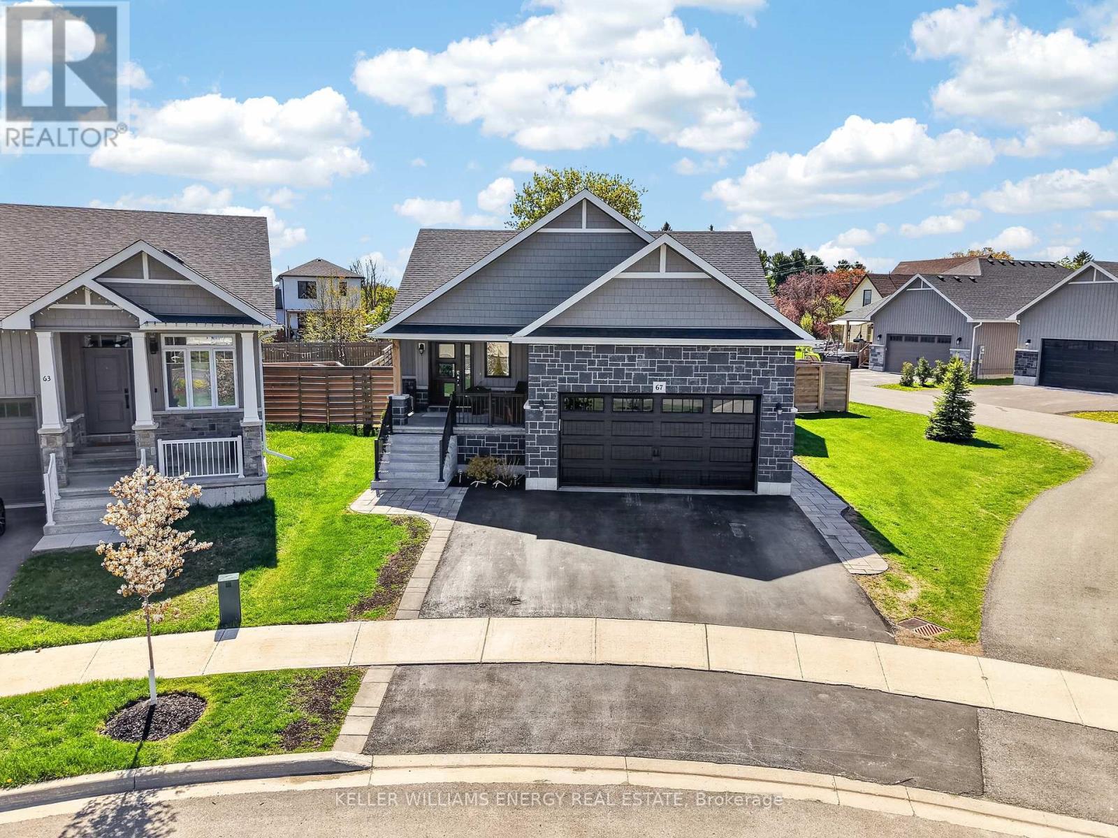 67 FARRINGTON CRESCENT