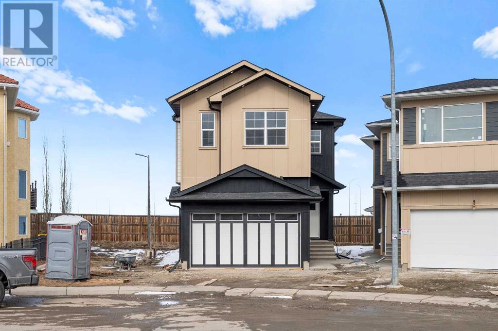 171 Panora Way NW