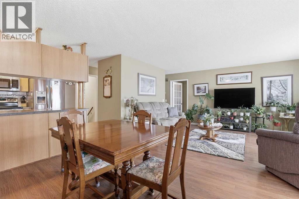 11 Macewan Park Heights NW