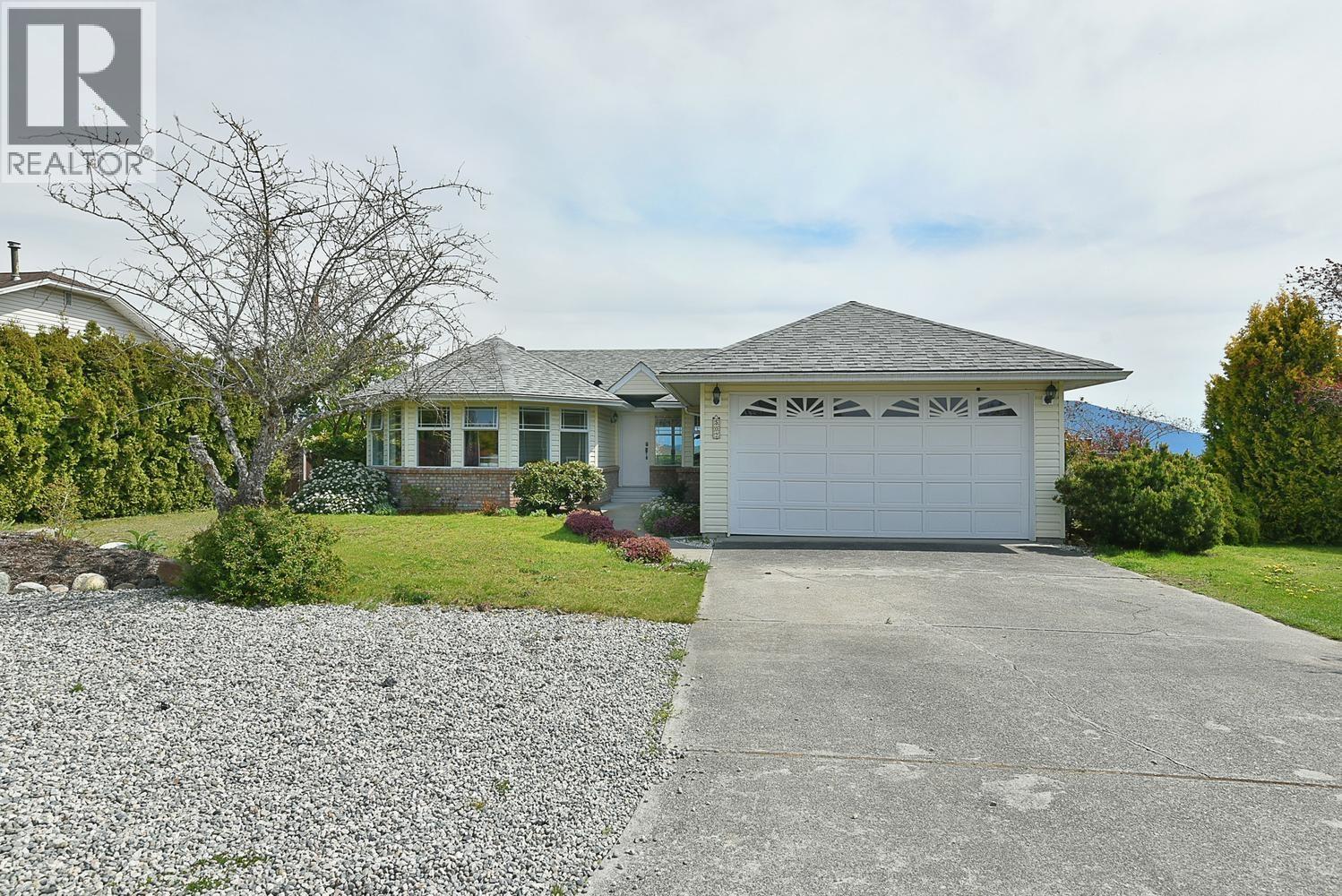 502 EAGLECREST DRIVE