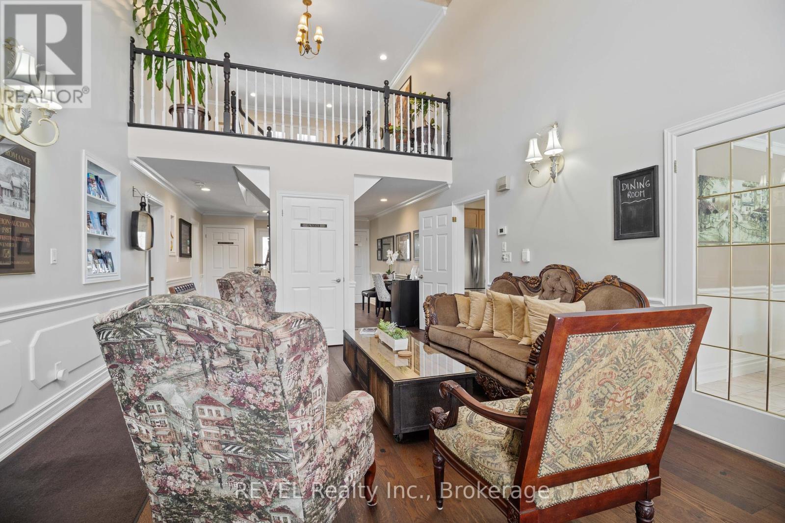 527 MISSISSAGUA STREET