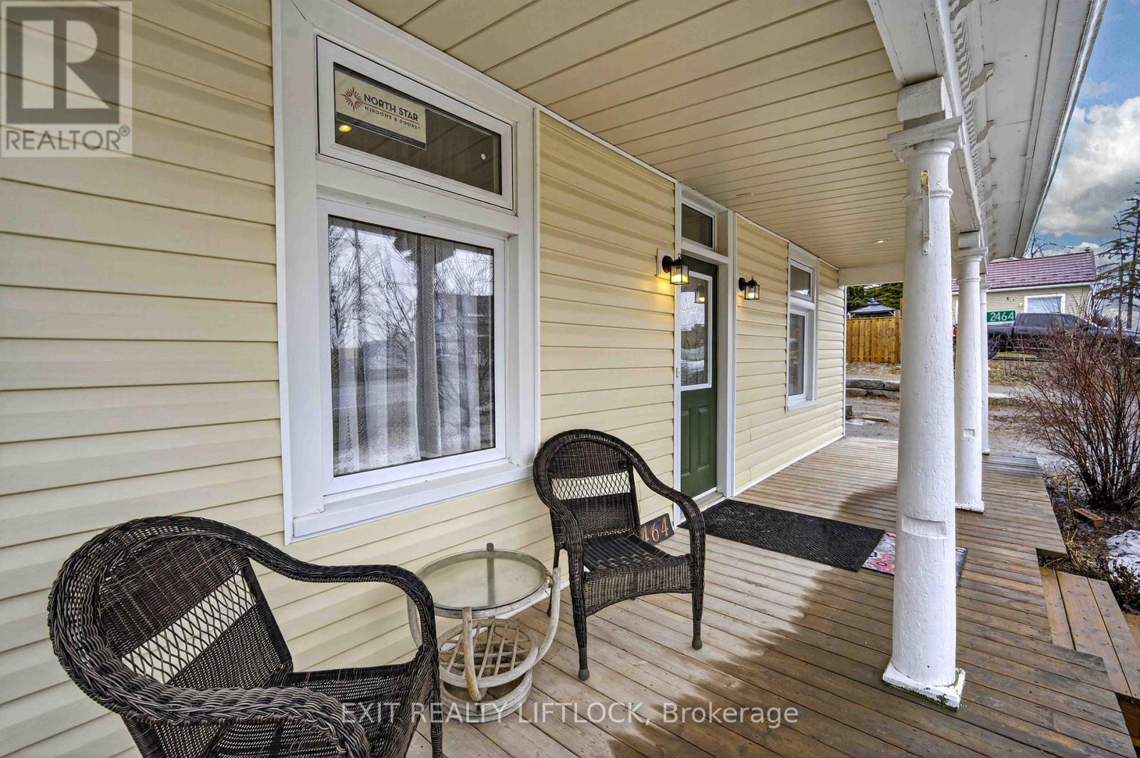2464 QUEEN MARY STREET - Photo 3