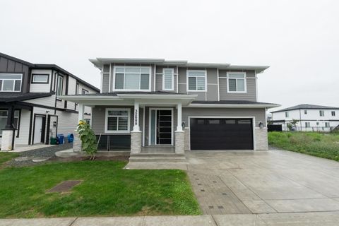 32689 CARTER AVENUE Mission BC V4S0E6