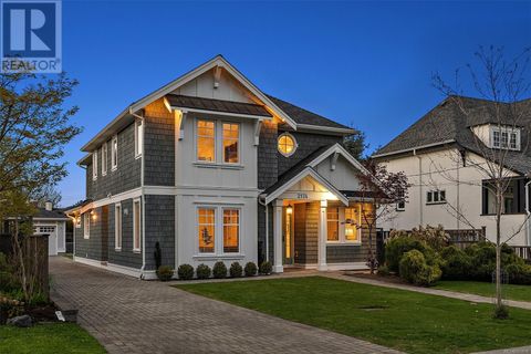 2174 Beaverbrooke St Oak Bay BC V8S2W2