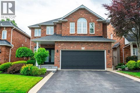 7 VOLTERRA Court Waterdown ON L8B0K7