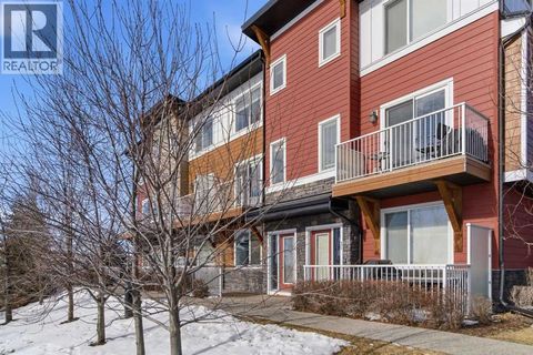 33, 111 Rainbow Falls Gate Chestermere AB T1X0Z5