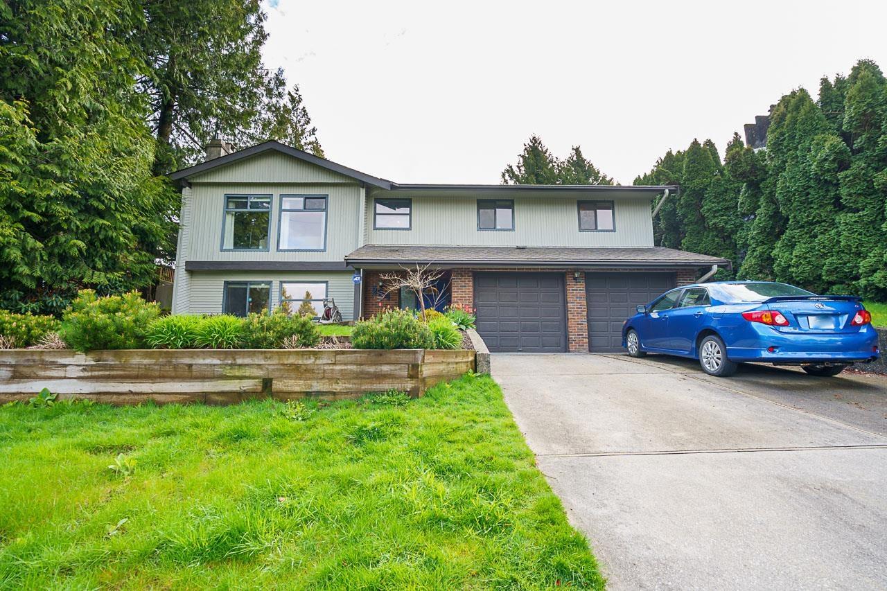 2724 VALEMONT CRESCENT