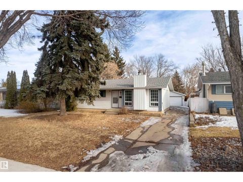 153 MARION DR Sherwood Park AB T8A2G9