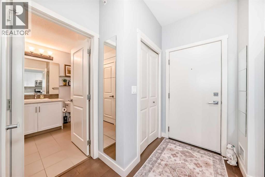 409, 25 Auburn Meadows Avenue SE