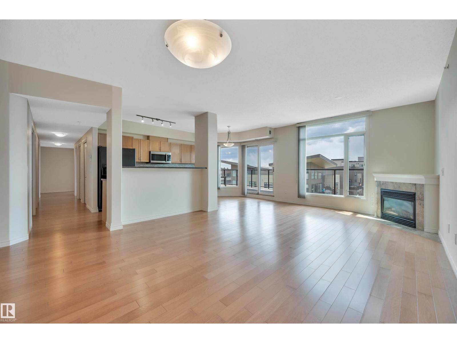 #504 141 FESTIVAL WY