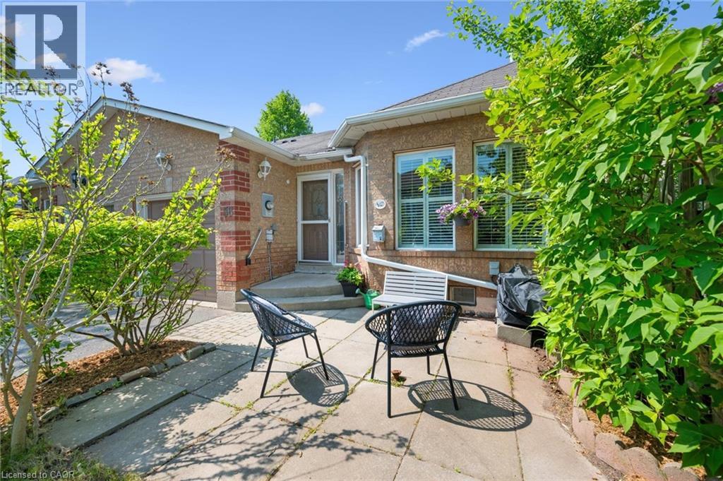 1240 WESTVIEW Terrace Unit# 58