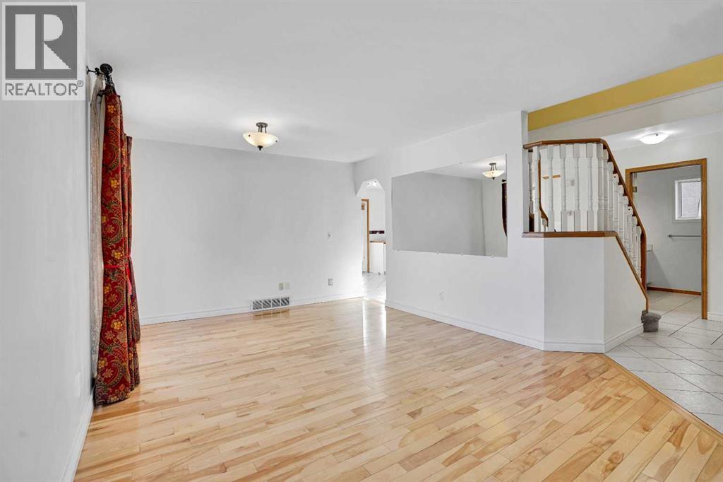 46 Somerset Close SW