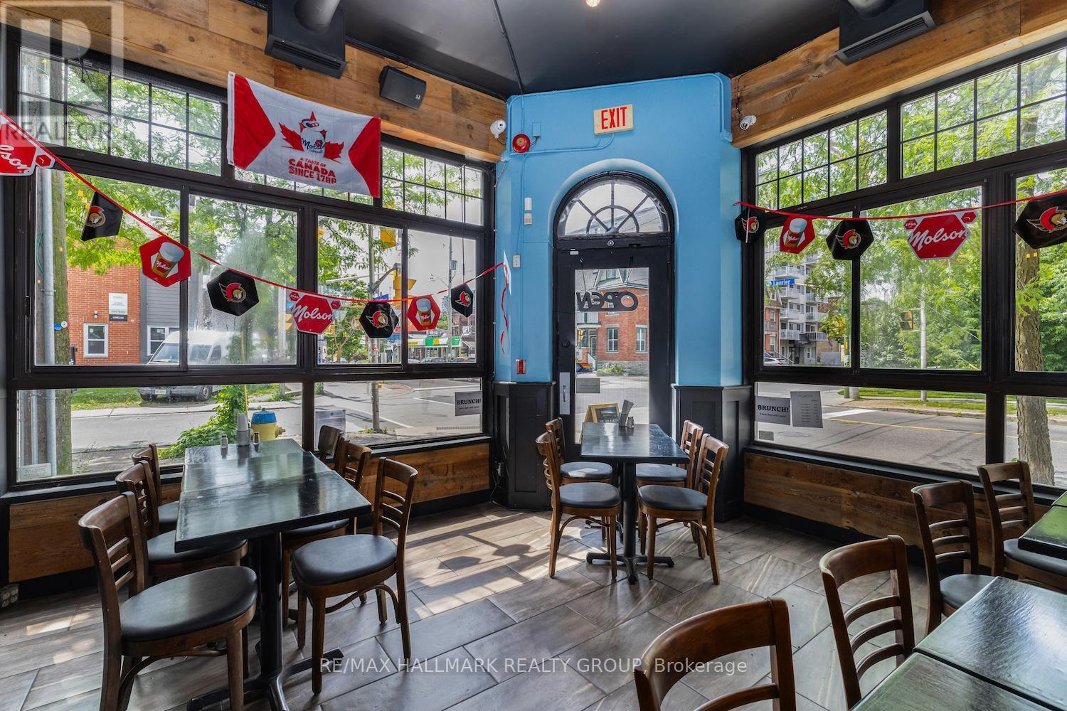 244-246 LAURIER AVENUE E