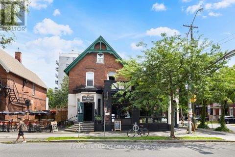 244-246 LAURIER AVENUE E Ottawa ON K1N6P4