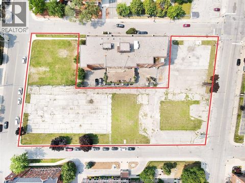 315 UNIVERSITY AVENUE West Windsor ON N9A5P7