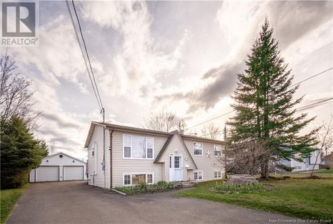 158 Logan Lane Moncton NB E1G1N5