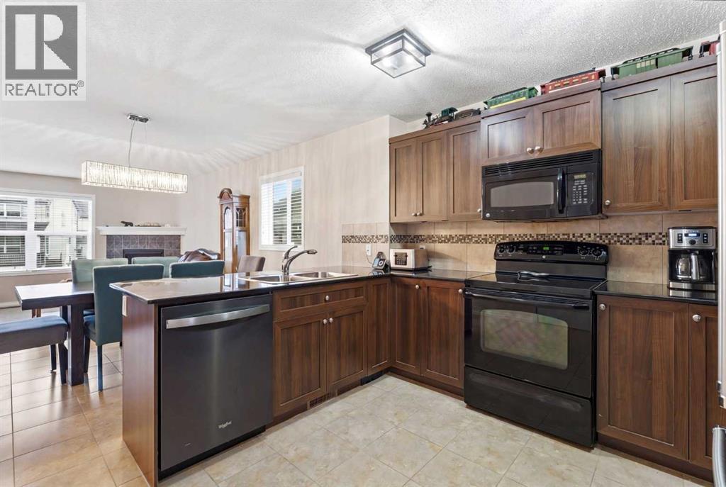 107 Skyview Springs Manor NE