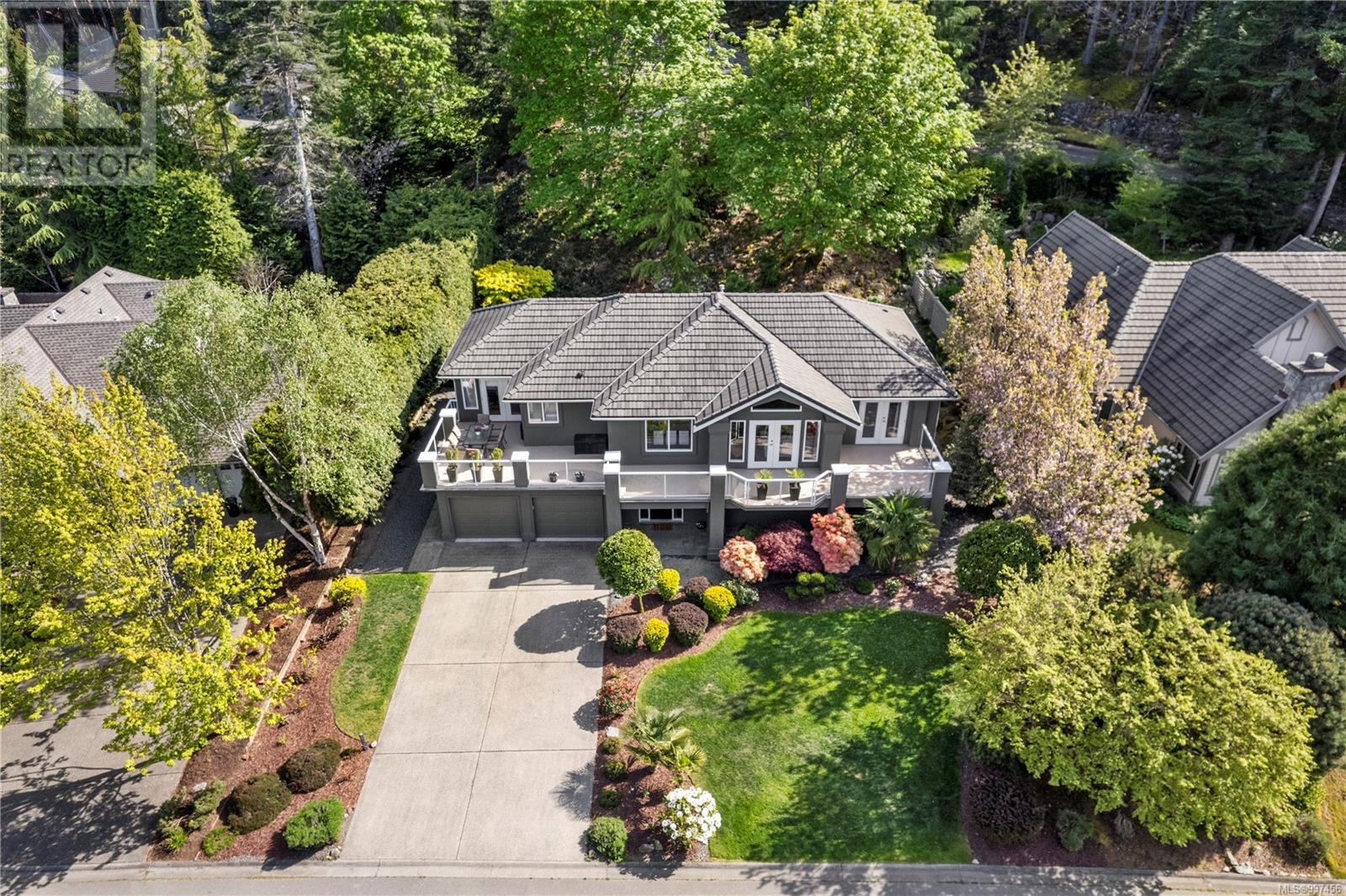 2438 Andover Rd