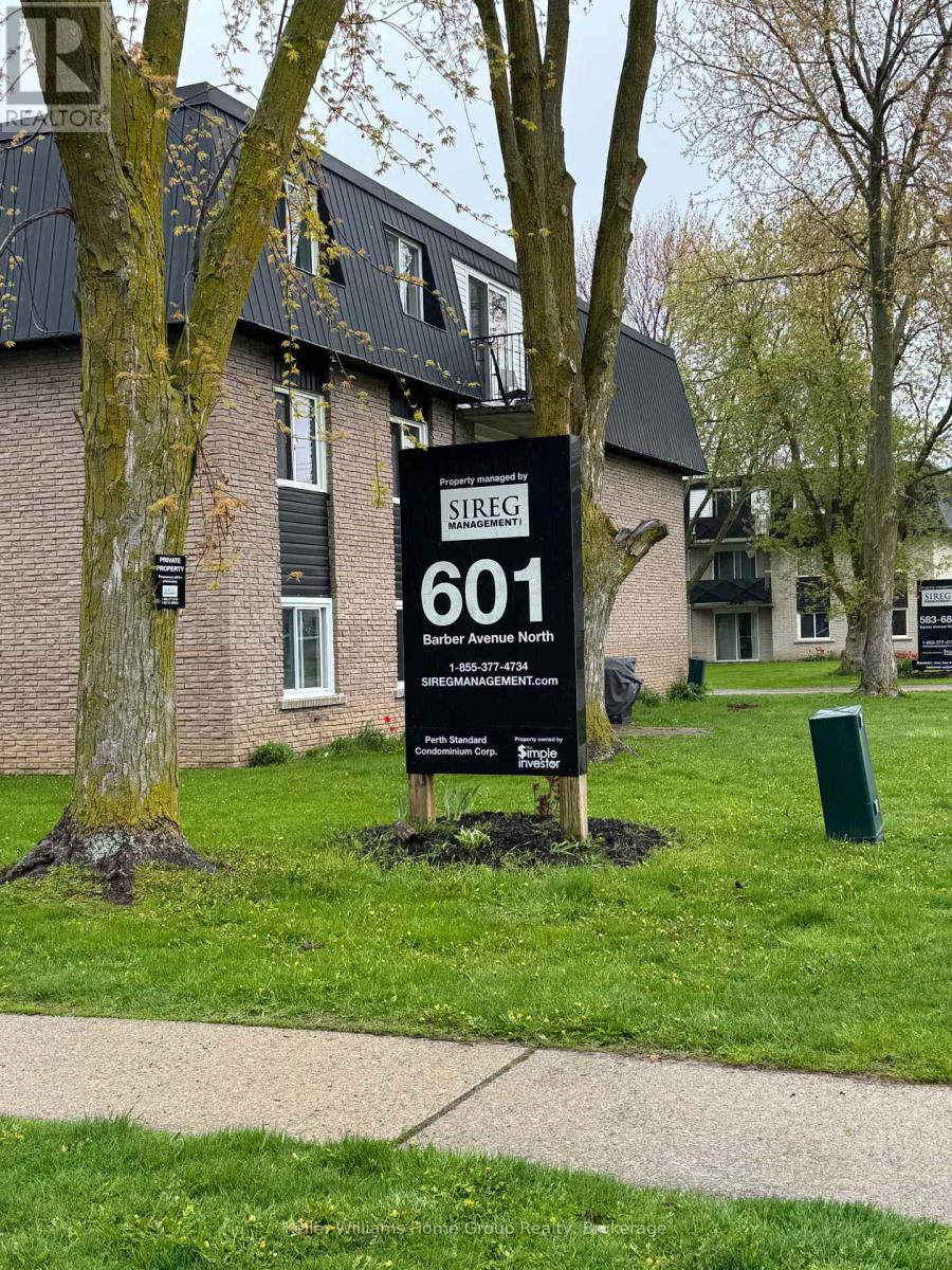 Photo 1 of 18 — 210 - 601 BARBER AVENUE N Unit 210, North Perth (Listowel), ON N4W1S4