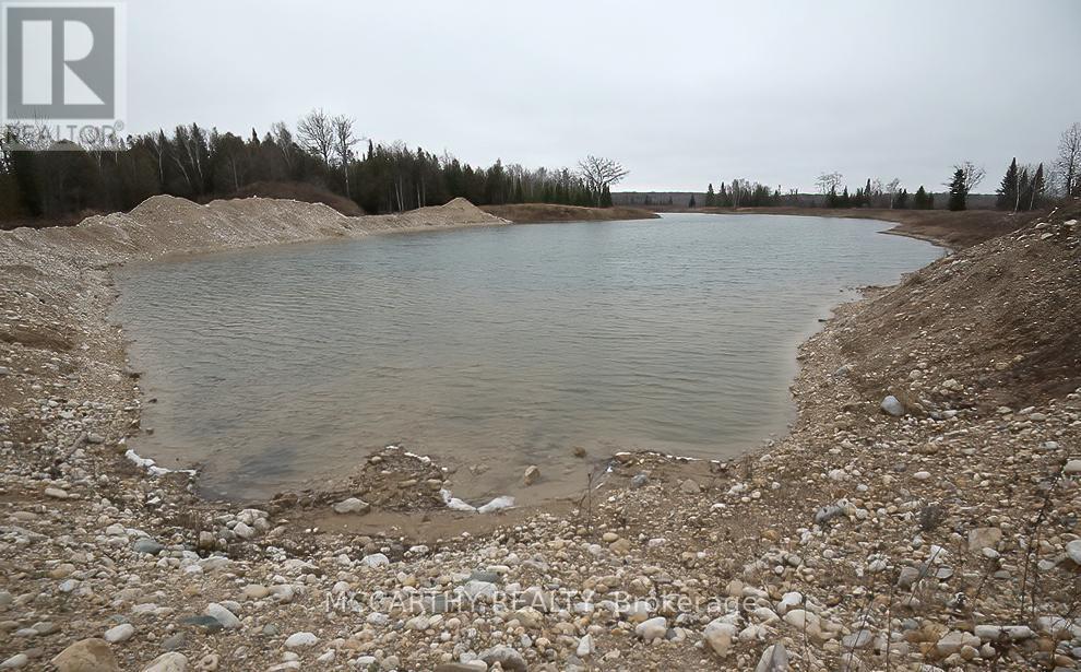 046384 SOUTHGATE RD 04 ROAD