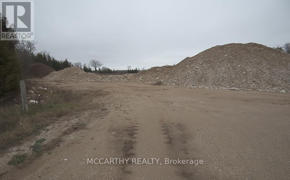 046384 SOUTHGATE RD 04 ROAD