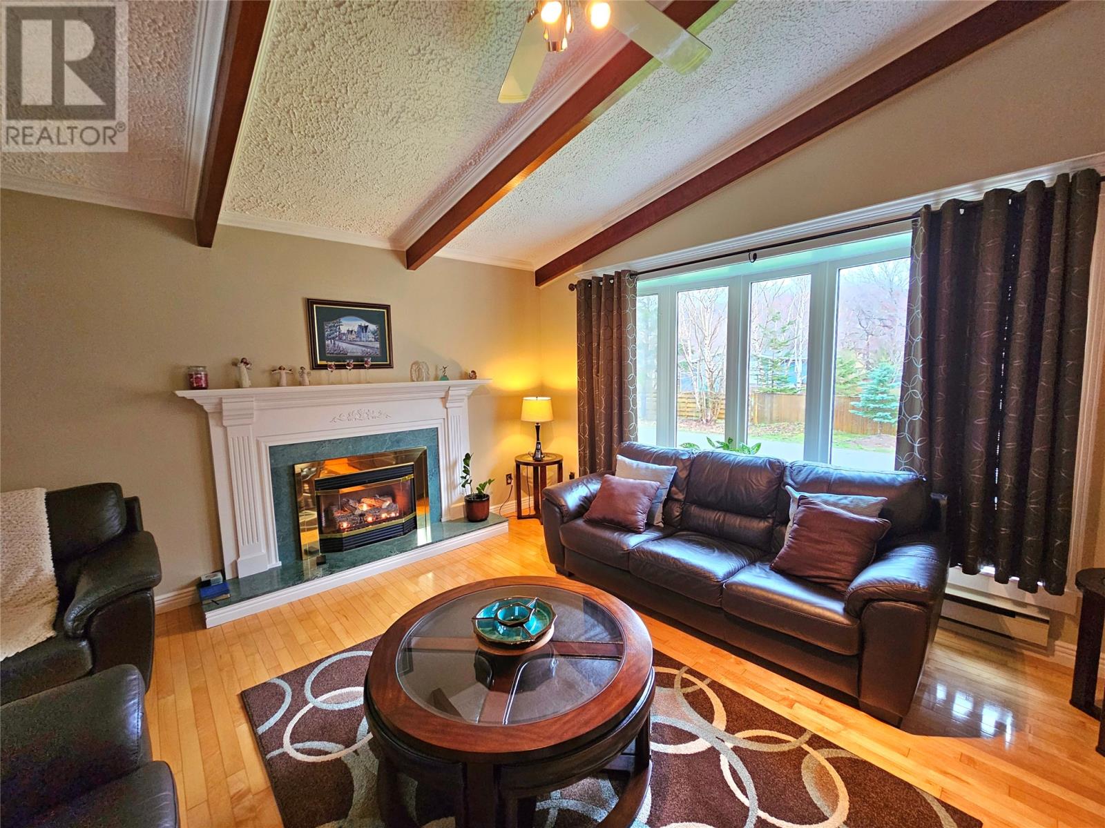 1 Woodland Drive