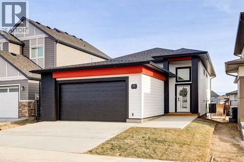 661 Devonia Road W Lethbridge AB T1J5W3