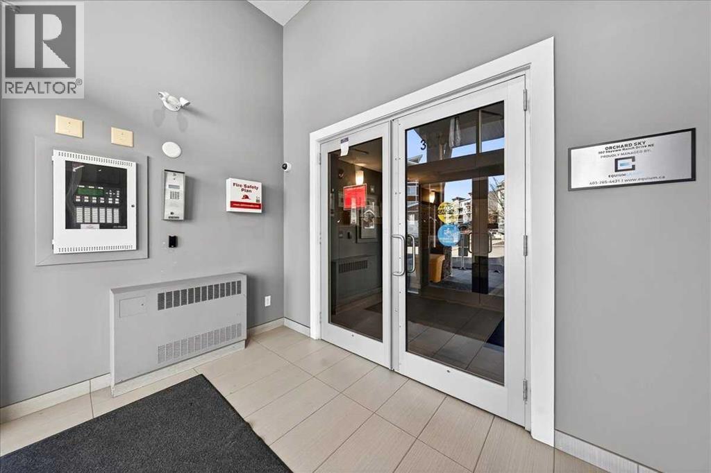 3306, 302 Skyview Ranch Drive NE