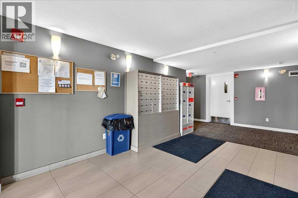 3306, 302 Skyview Ranch Drive NE