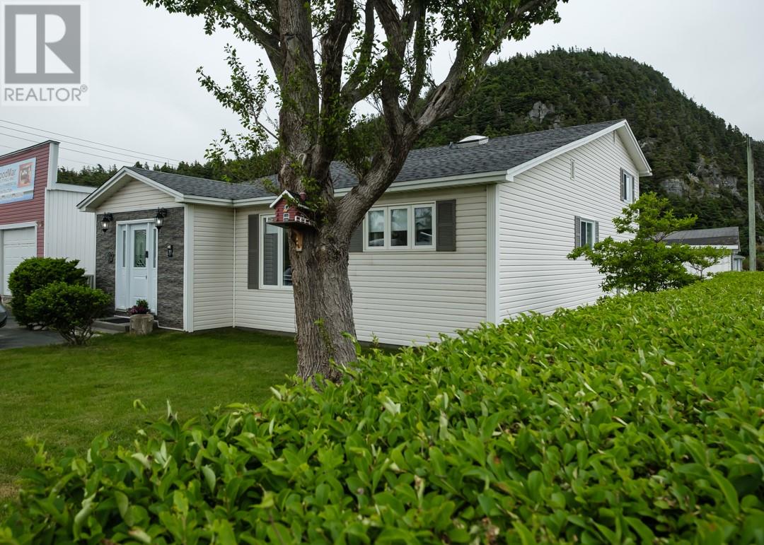 11 Blockhouse Road