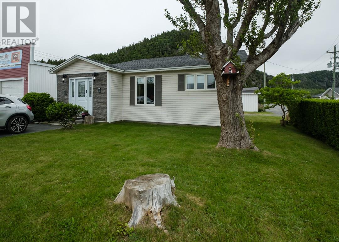 11 Blockhouse Road
