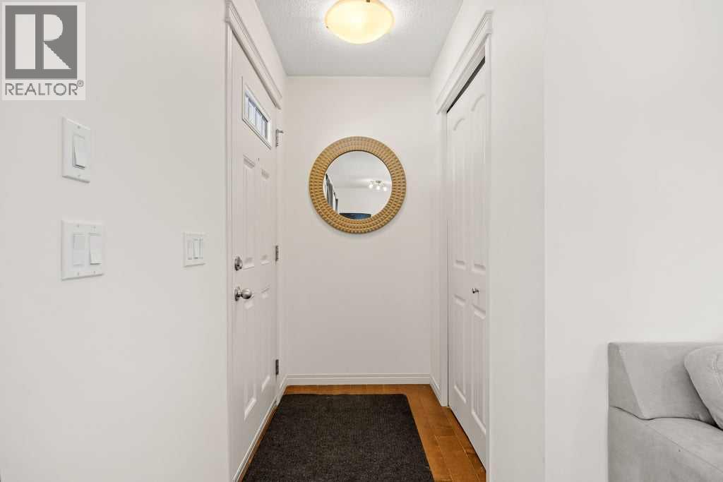 403 Cranberry Park SE