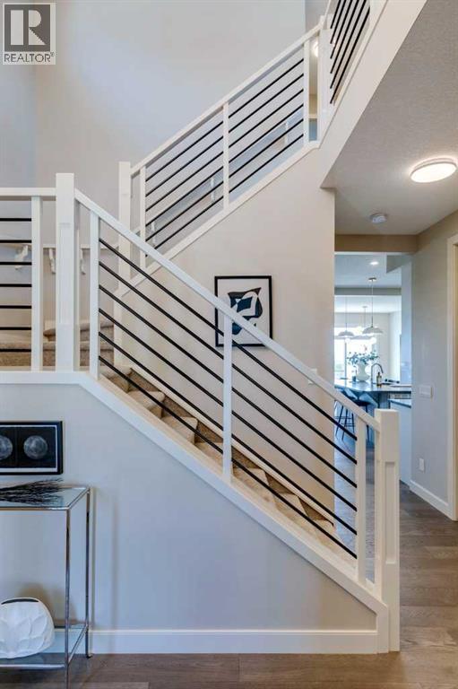 111 Sundown Crescent