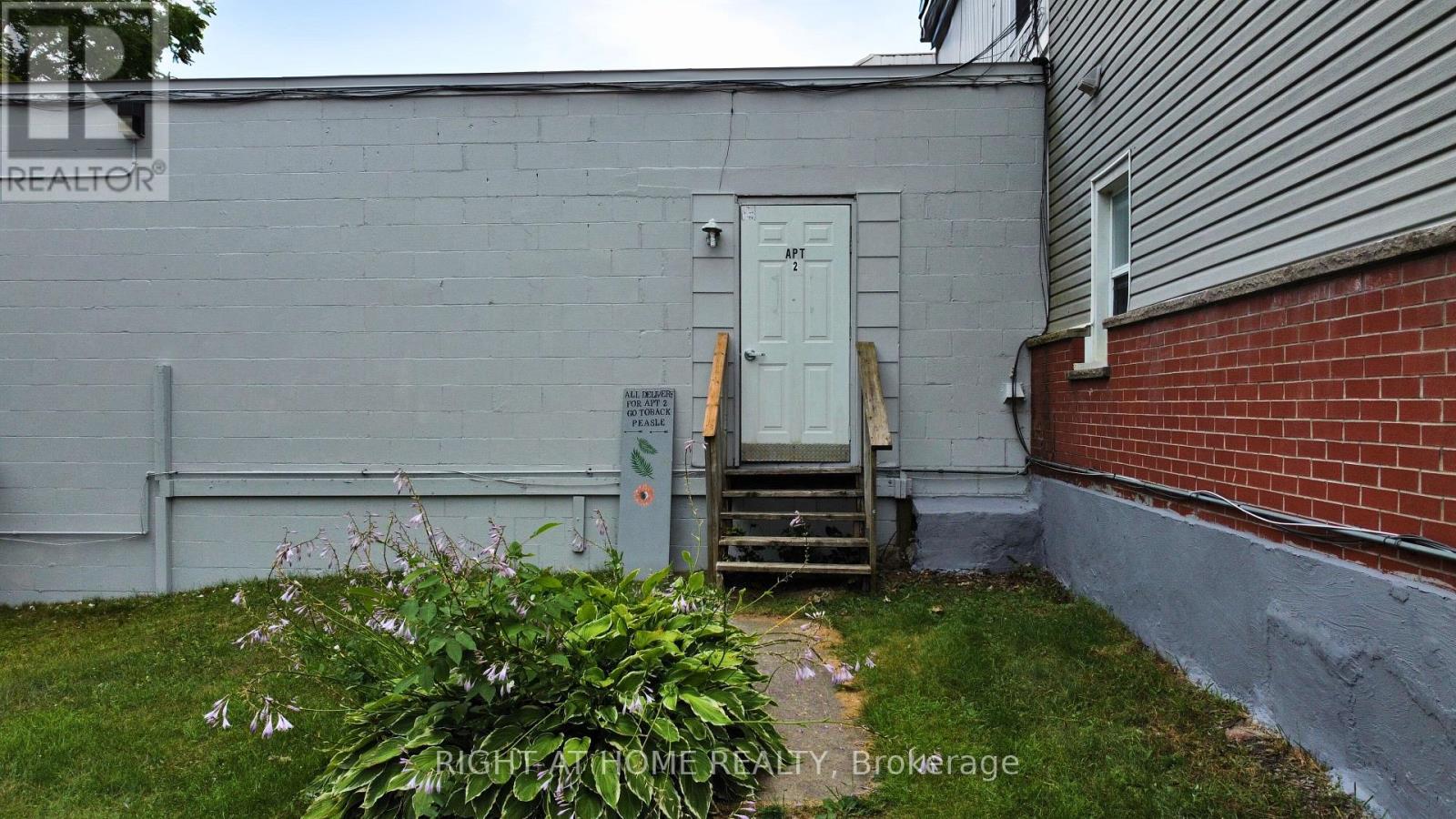 41 PELLISSIER STREET S