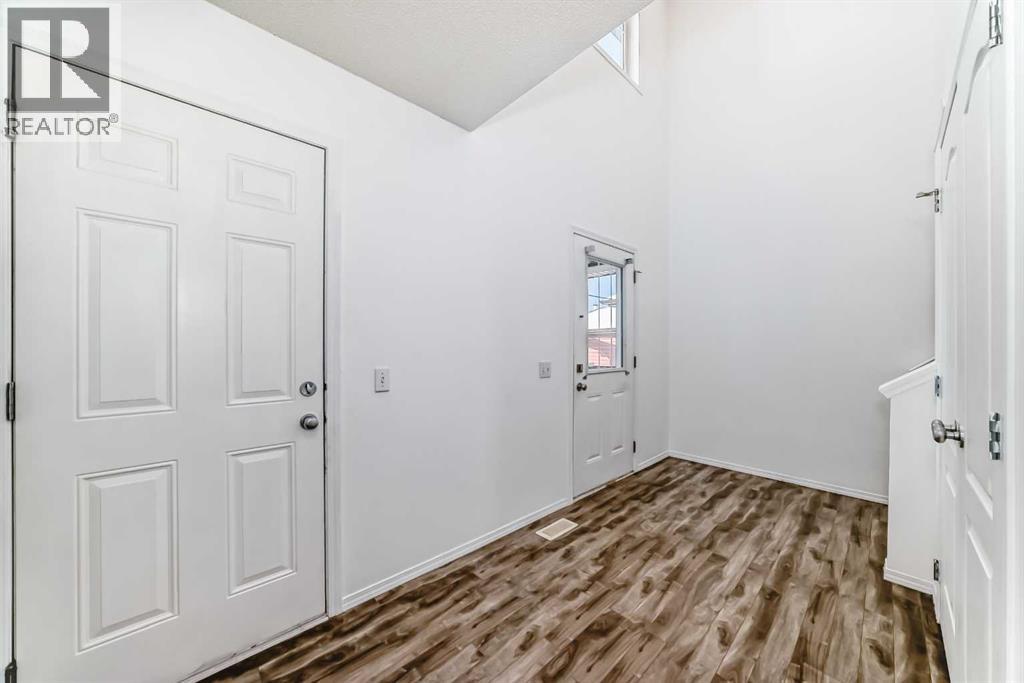 120 Springmere Grove