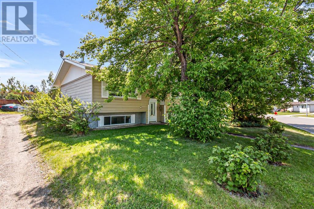 634 Macewan Drive