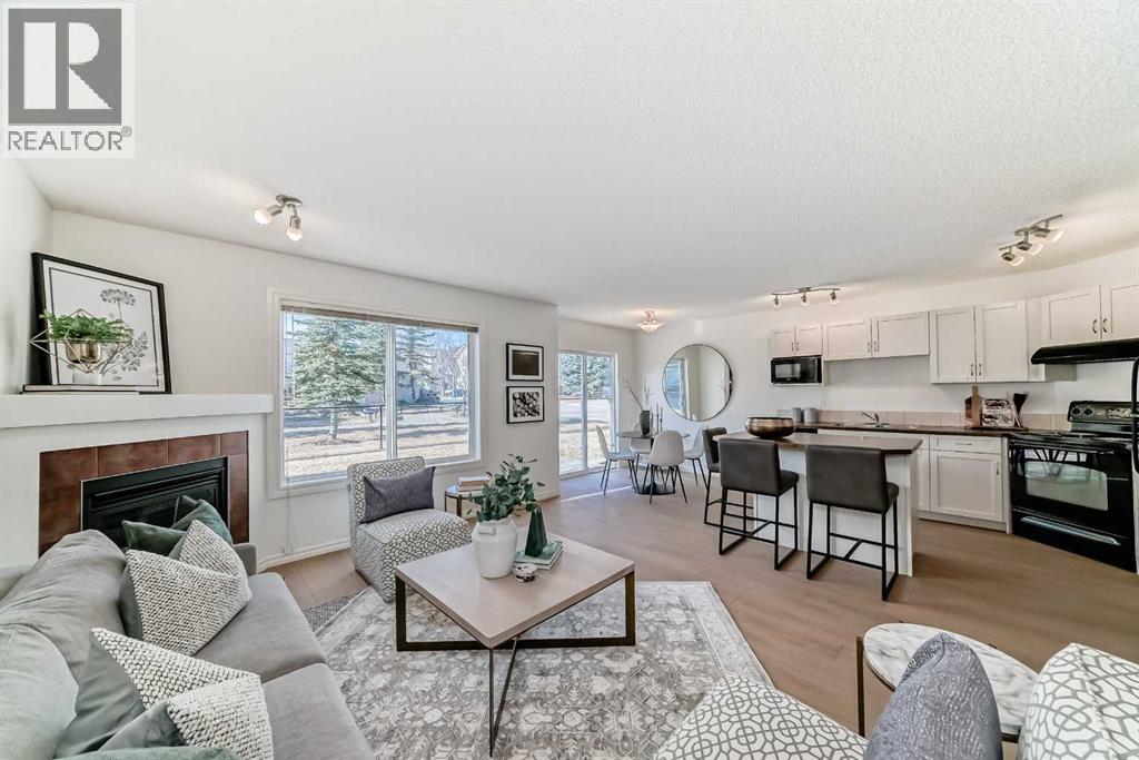 105, 371 Marina Drive