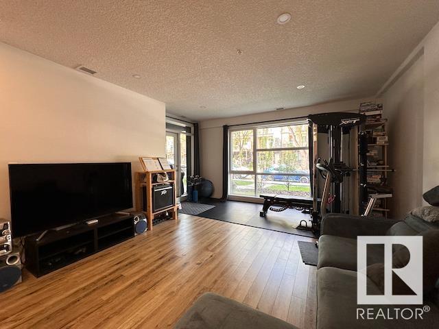 #117 11503 76 AV NW NW