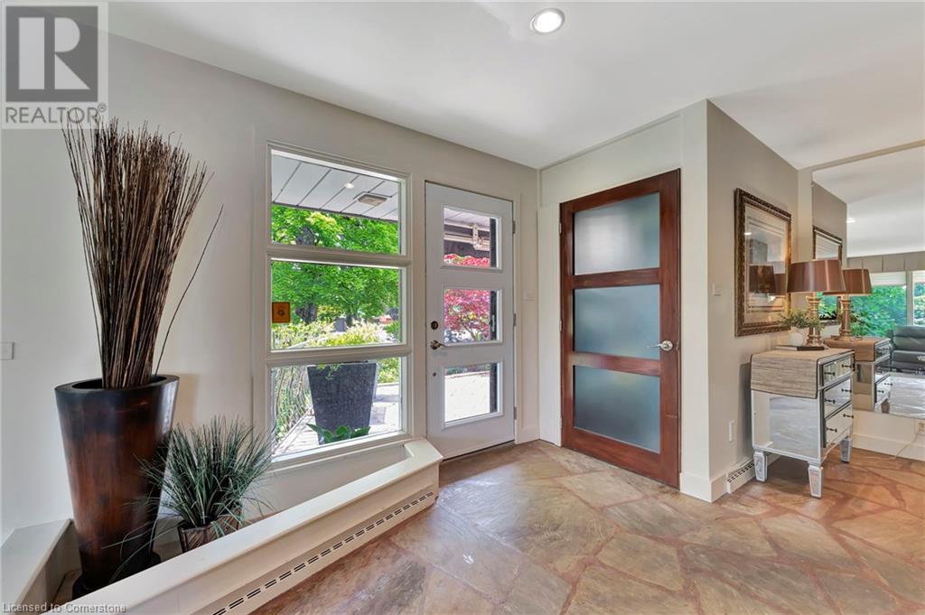 5 ORCHARD Crescent