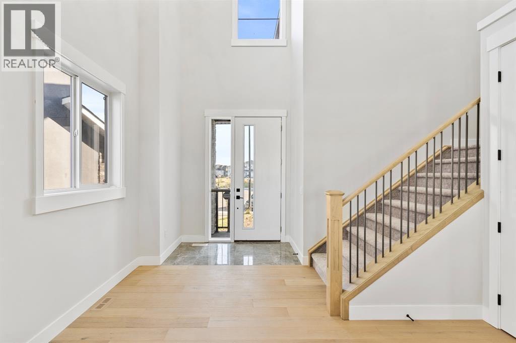 215 Kinniburgh Place