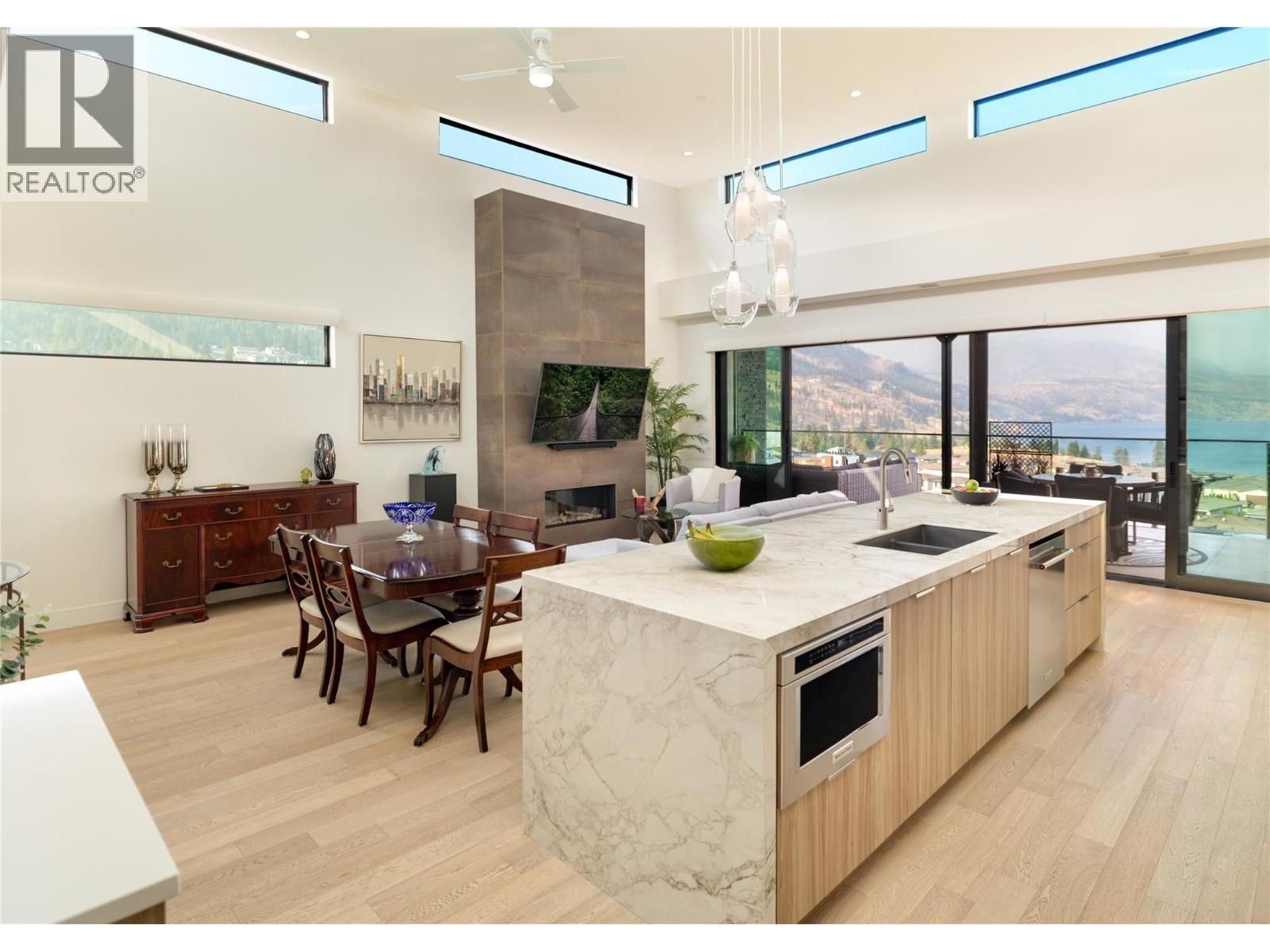 3000 Ariva Drive Unit# 3501