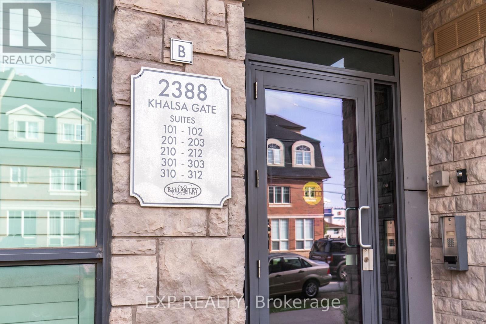 212 - 2388 KHALSA GATE