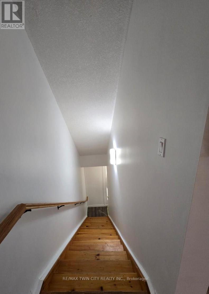 T101 - 62 BALSAM STREET