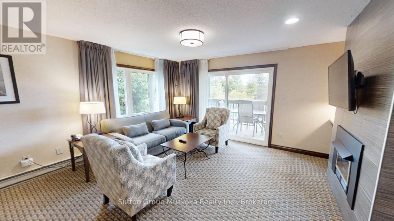 31-101 THE GREENS DRIVE